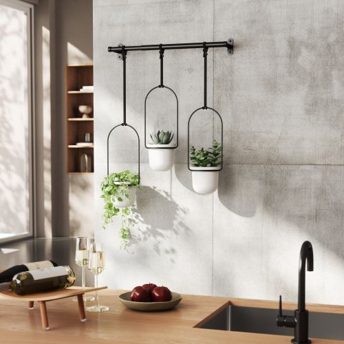 UMBRA  TRIFLORA HANGING PLANTER WHITE