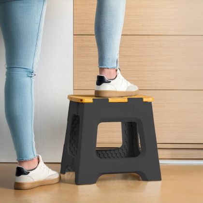 VIGAR COMPACT BLACK BAMBOO ON TOP FOLDABLE 32CM STOOL