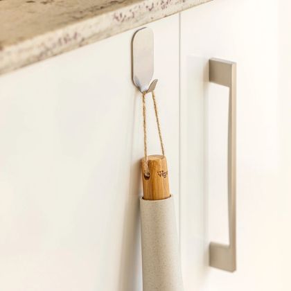 VIGAR METALIC SMALL HOOK WITH ADHESIVE 6U.PACK