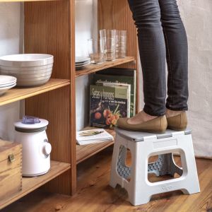 VIGAR COMPACT GREY FOLDABLE 27CM STOOL