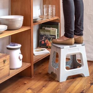 VIGAR COMPACT GREY FOLDABLE 32CM STOOL