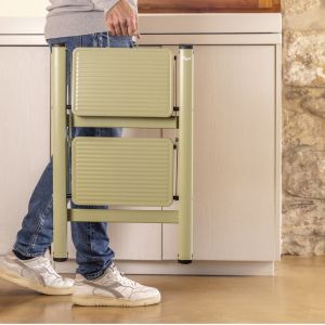 VIGAR 2 STEP GREEN ULTRA SLIM STEEL STOOL